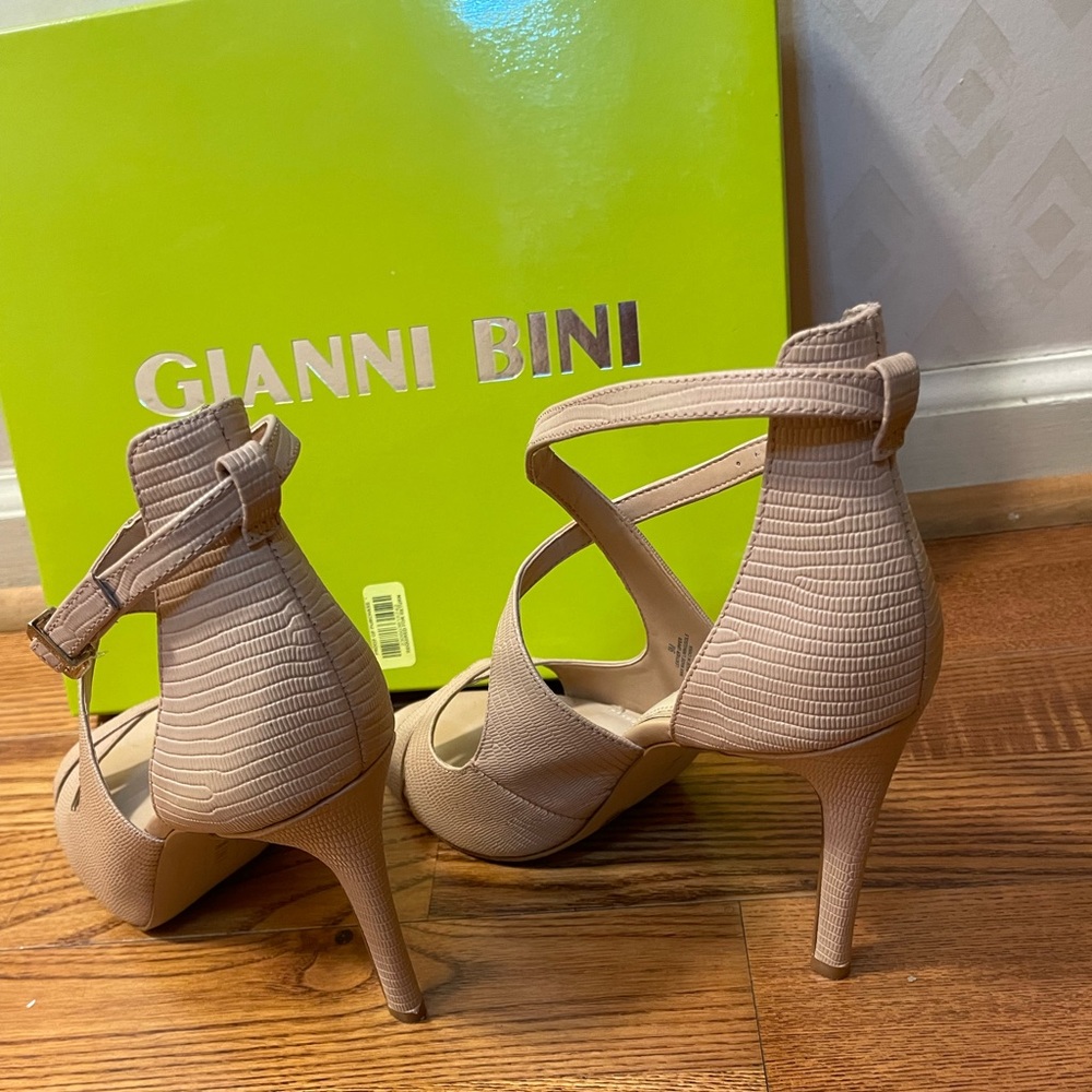 🧡Gianni Bini Sz 9 Laydie Heels🧡 - Picture 3 of 7